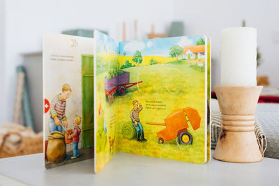 La ferma carte-puzzle complet cartonata pentru copiii de 2 - 4 ani